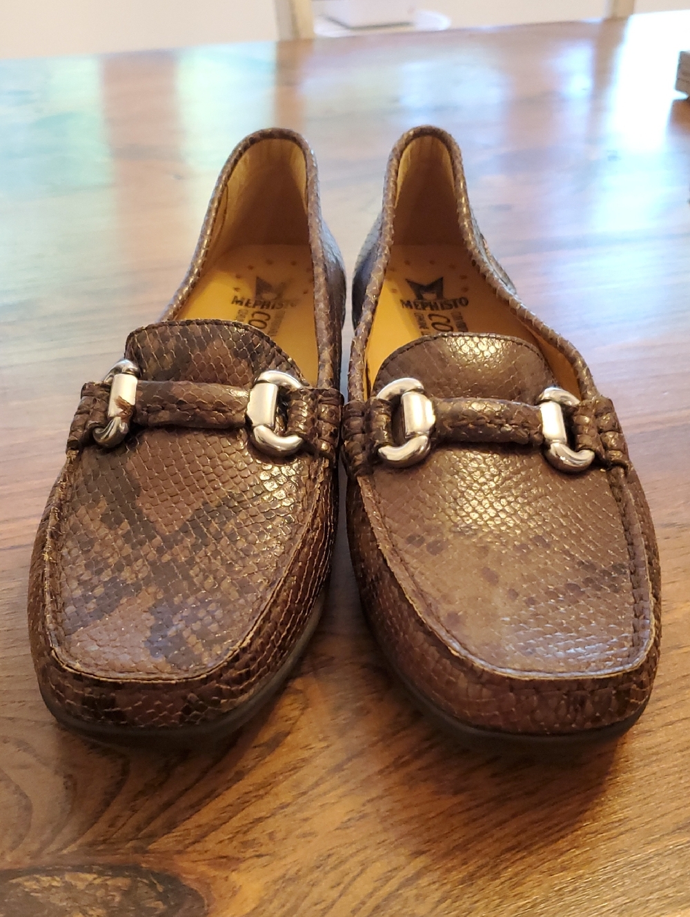 Mephisto Natala Brown Snake-Print Leather Bit Loafers Women's Sz 9 Like New - Picture 2 of 14